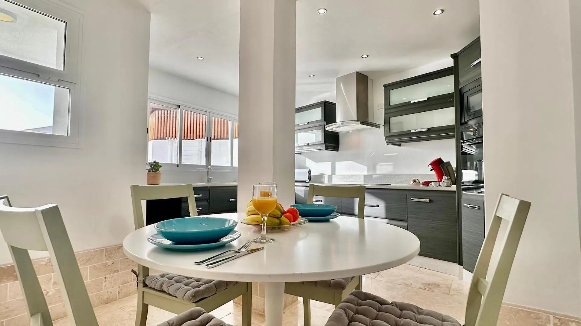 Villa With Ocean Views - San Eugenio - La Tagora アデヘ